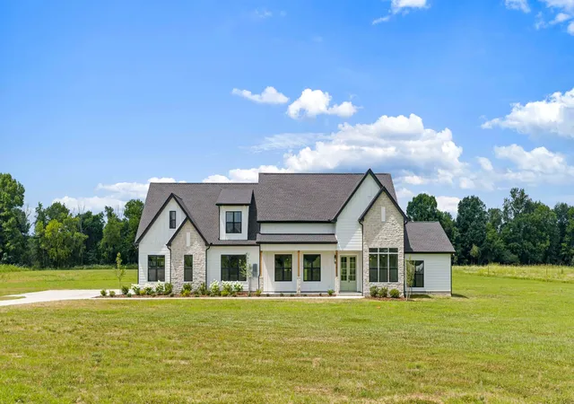 Photo 3 of Single family home for sale at 7838 Woodfin Rd, Christiana, TN 37037 | MLS# 3260497 | Listing updated on 2026-09-21