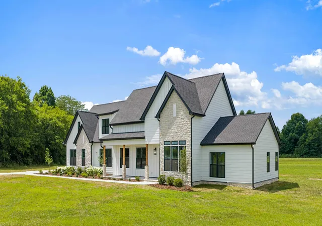 Photo 3 of Single family home for sale at 7838 Woodfin Rd, Christiana, TN 37037 | MLS# 3260497 | Listing updated on 2026-09-21