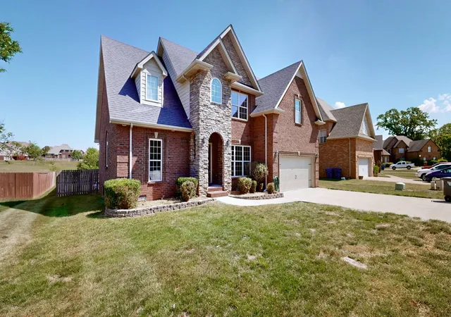 Photo 3 of Single family home for sale at 309 Retriever Ct, Clarksville, TN 37043 | MLS# 3246069 | Listing updated on 2026-09-21
