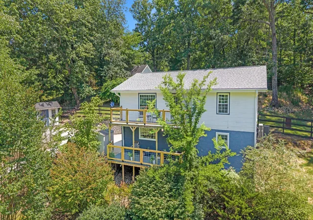 Single family home for sale at 8831 E Ridge Trl Rd, Soddy Daisy, TN 37379 | MLS# 3246201