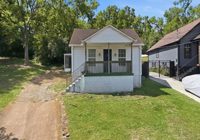 Photo 1 of Single family home for sale at 2821 Georgia Ave, Nashville, TN 37209 | MLS# 3246570 | Listing updated on 2026-09-15