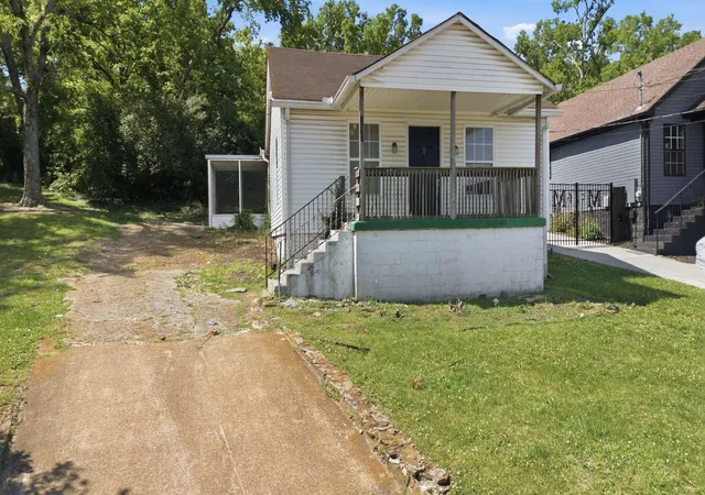 Photo 3 of Single family home for sale at 2821 Georgia Ave, Nashville, TN 37209 | MLS# 3246570 | Listing updated on 2026-09-15