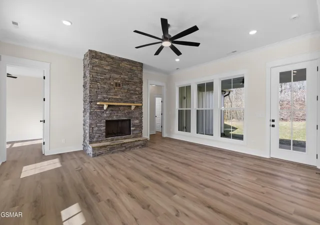 Photo 3 of Single family home for sale at 932 Bob O Dr, Dandridge, TN 37725 | MLS# 3591630 | Listing updated on 2026-09-24