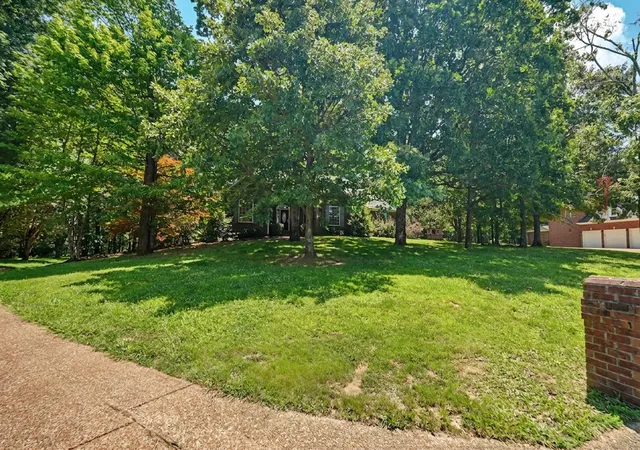 Photo 3 of Single family home for sale at 7232 Knottingham Dr, Fairview, TN 37062 | MLS# 3248359 | Listing updated on 2026-09-15