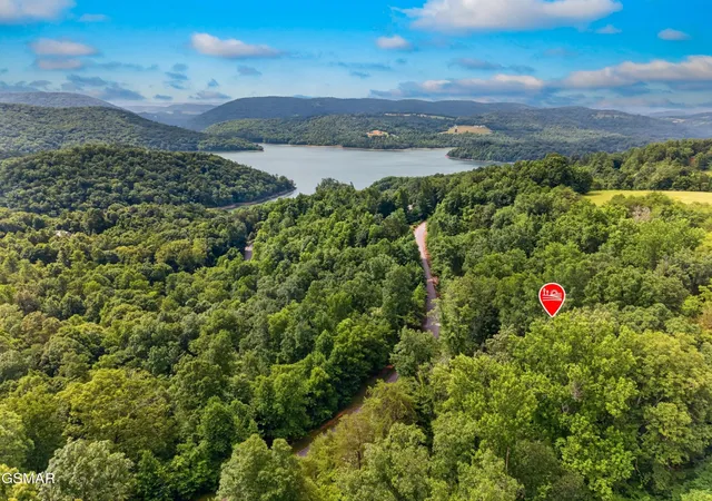 Photo 3 of Land for sale at 452 Silver Trl, New Tazewell, TN 37825 | MLS# 3591632 | Listing updated on 2026-09-15