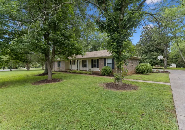 Single family home for sale at 114 Paschal Dr, Murfreesboro, TN 37128 | MLS# 3248765