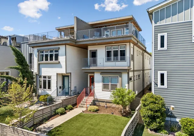 Photo 2 of Townhouse for sale at 606 Hume St #A, Nashville, TN 37208 | MLS# 3250502 | Listing updated on 2026-09-15