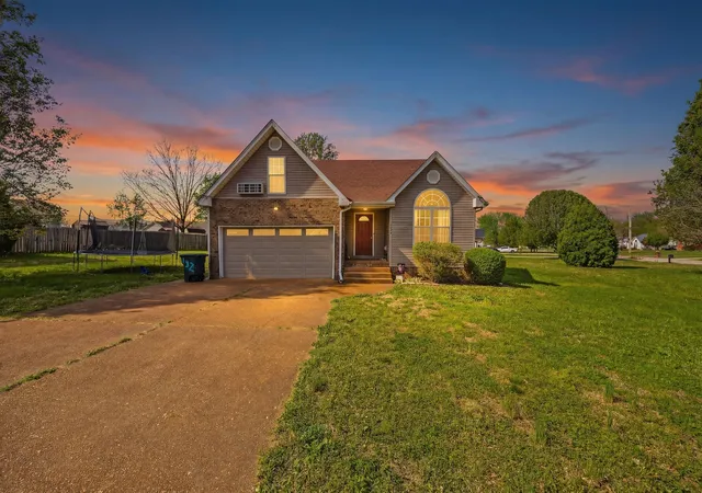 Photo 3 of Single family home for sale at 132 Kimberly St, Portland, TN 37148 | MLS# 3252136 | Listing updated on 2026-09-24