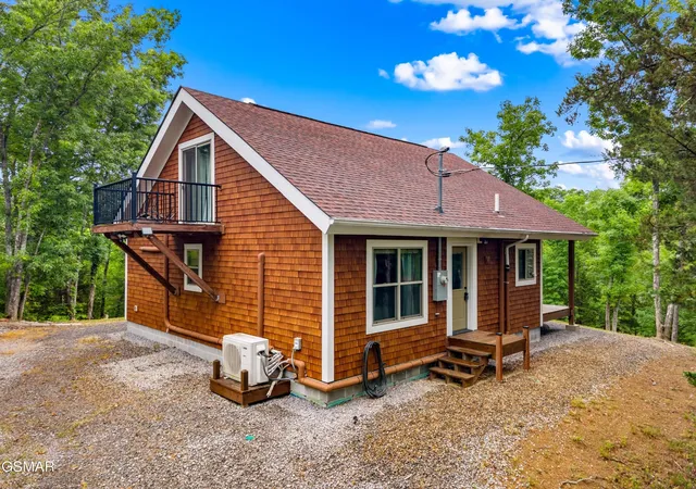Photo 3 of Single family home for sale at 3517 Needles Way, Sevierville, TN 37876 | MLS# 3591640 | Listing updated on 2026-09-15