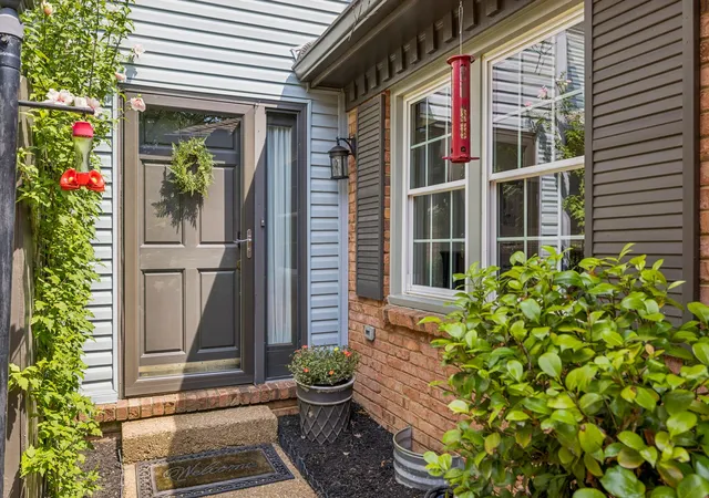 Photo 3 of Townhouse for sale at 227 Hearthstone Manor Ln, Brentwood, TN 37027 | MLS# 3255392 | Listing updated on 2026-10-08