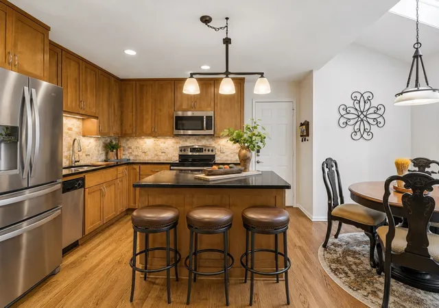 Photo 4 of Townhouse for sale at 227 Hearthstone Manor Ln, Brentwood, TN 37027 | MLS# 3255392 | Listing updated on 2026-10-08