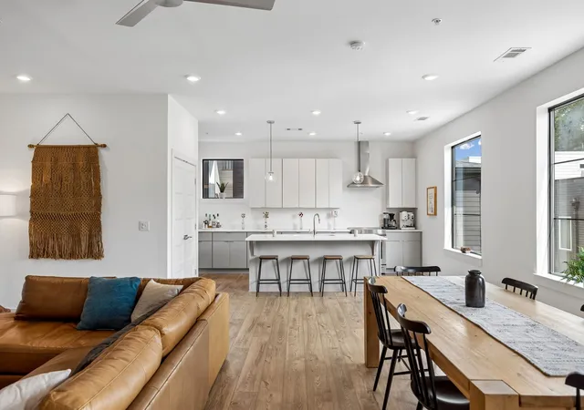 Photo 3 of Townhouse for sale at 411 Merritt Ave Apt 201 #211, Nashville, TN 37203 | MLS# 3282359 | Listing updated on 2026-09-14