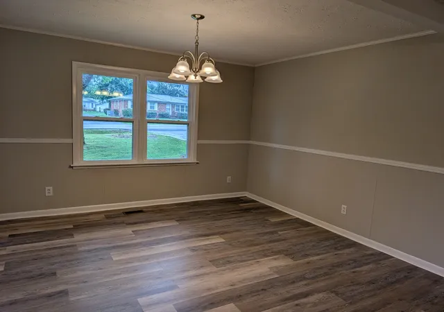 Photo 4 of Single family home for sale at 114 Bel Aire Dr, Winchester, TN 37398 | MLS# 3248233 | Listing updated on 2026-10-05