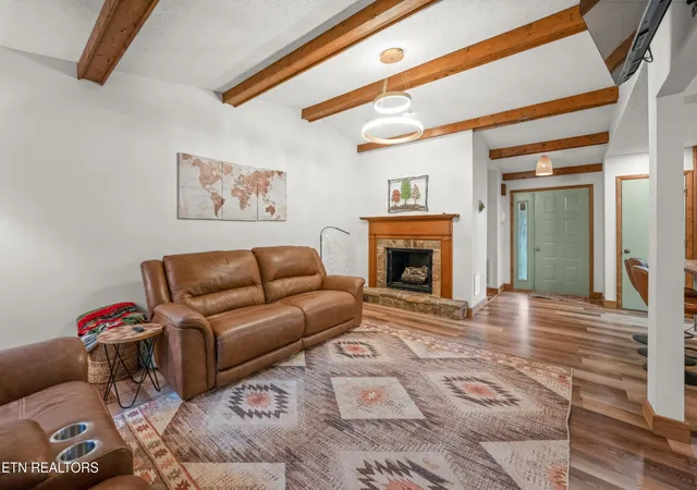Photo 3 of Single family home for sale at 241 Cardinal Loop, Crossville, TN 38555 | MLS# 3248025 | Listing updated on 2026-09-15