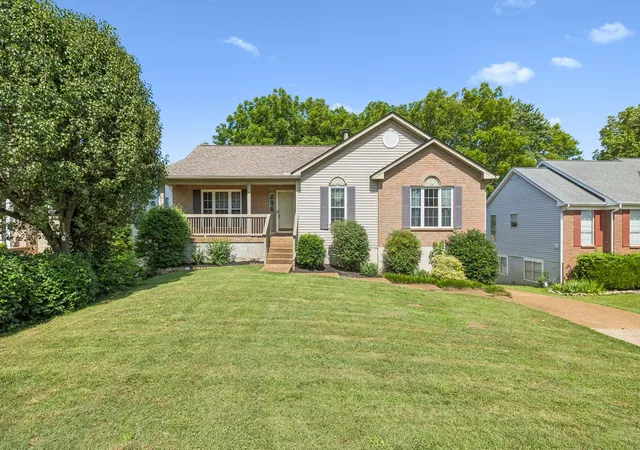Photo 3 of Single family home for sale at 1908 Hobart Way, Mount Juliet, TN 37122 | MLS# 3256033 | Listing updated on 2026-09-14