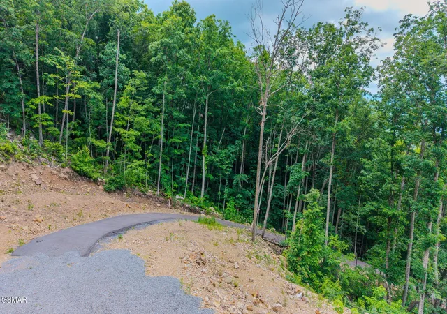 Photo 2 of Land for sale at 1038 Clingmans View, Sevierville, TN 37876 | MLS# 3278260 | Listing updated on 2026-09-25