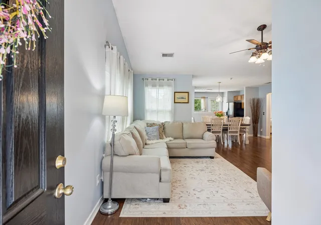 Photo 4 of Single family home for sale at 2156 Erin Ln, Mount Juliet, TN 37122 | MLS# 3255583 | Listing updated on 2026-09-28