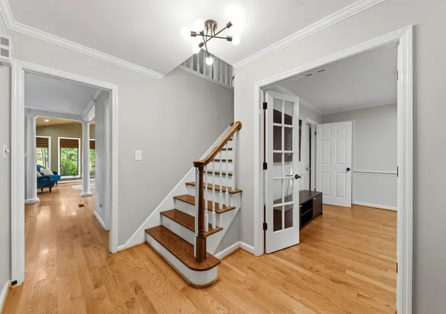 Photo 3 of Single family home for sale at 706 Edenburg Dr, Columbia, TN 38401 | MLS# 3256675 | Listing updated on 2026-10-01