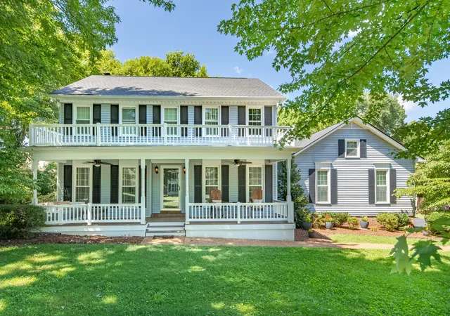 Photo 1 of Single family home for sale at 706 Edenburg Dr, Columbia, TN 38401 | MLS# 3256675 | Listing updated on 2026-10-01