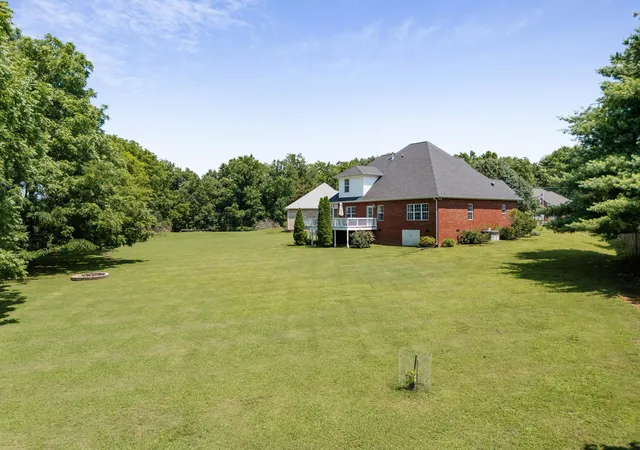 Photo 2 of Single family home for sale at 1502 Foxhaven Ct, Mount Juliet, TN 37122 | MLS# 3250538 | Listing updated on 2026-10-04
