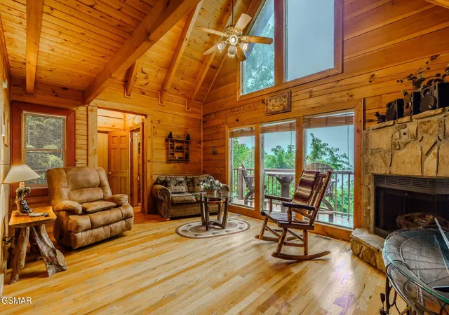 Photo 4 of Single Family Residence at 2541 Bobcat Way, Sevierville, TN 37862 | MLS# 3278257 | | Sold on 2026-09-18