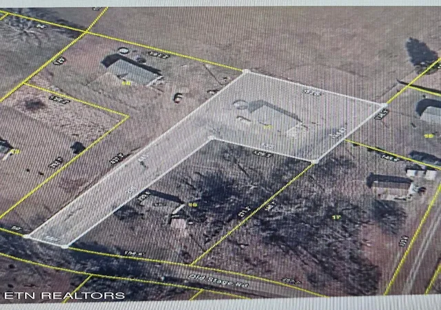 Photo 2 of Manufactured home for sale at 546 Old Stage Rd #047FA01500, Dandridge, TN 37725 | MLS# 3250738 | Listing updated on 2026-09-11