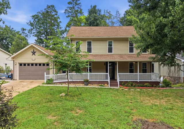 Photo 3 of Single family home for sale at 9515 Timberlog Dr, Chattanooga, TN 37421 | MLS# 3298031 | Listing updated on 2026-09-28