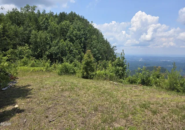 Photo 1 of Land for sale at 0 Top Rd, Sevierville, TN 37876 | MLS# 3265787 | Listing updated on 2026-10-24