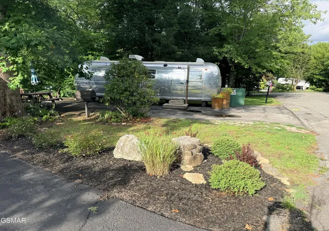 Photo 3 of Land for sale at 4229 E Pkwy, Gatlinburg, TN 37738 | MLS# 3513056 | Listing updated on 2026-09-11