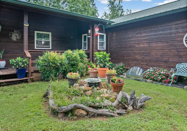 Photo 4 of Single family home for sale at 3519 Owl Holw Rd, Linden, TN 37096 | MLS# 3260353 | Listing updated on 2026-09-11