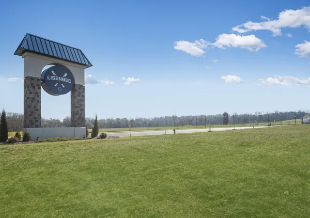 Photo 2 of Sale Pending at 104 Bullpen Ct #F, Clarksville, TN 37042 | MLS# 3254704 | Listing updated on 2026-09-11