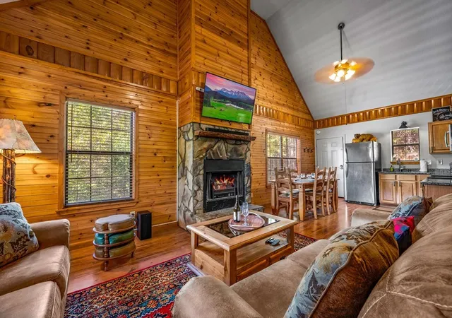 Photo 4 of Single family home for sale at 116 Mountain Retreat Rd, Townsend, TN 37882 | MLS# 3548008 | Listing updated on 2026-09-14