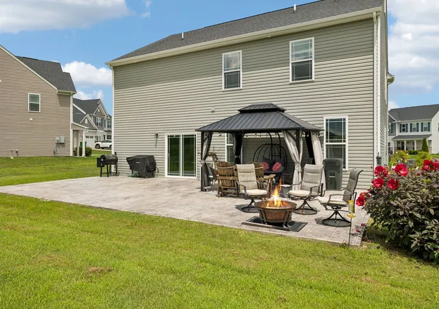 Photo 4 of Single family home for sale at 201 Waltons Way, Spring Hill, TN 37174 | MLS# 3256362 | Listing updated on 2026-10-05