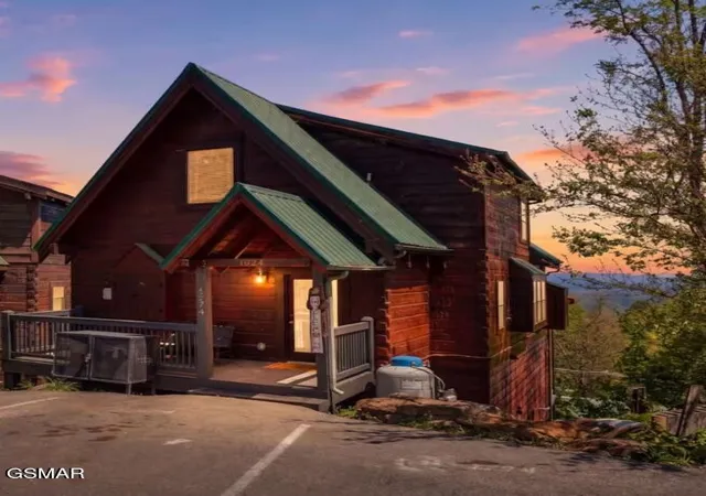 Photo 3 of Single family home for sale at 1274 Bear Cub Way #4, Gatlinburg, TN 37738 | MLS# 3304405 | Listing updated on 2026-10-05