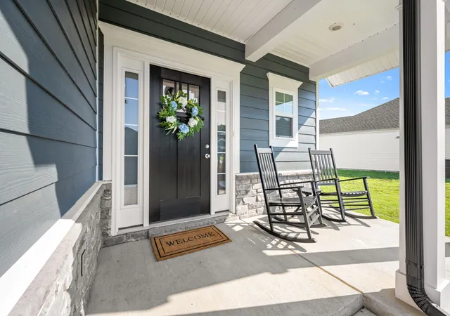 Photo 2 of Single family home for sale at 332 Ruby Cate Way, Murfreesboro, TN 37128 | MLS# 3272359 | Listing updated on 2026-09-12