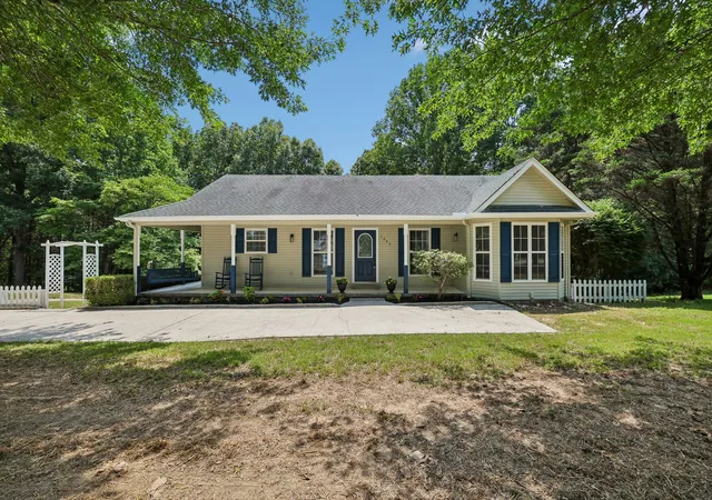 Photo 3 of Sale Pending at 1682 Ridgeview Run, Lynchburg, TN 37352 | MLS# 3260542 | Listing updated on 2026-10-06