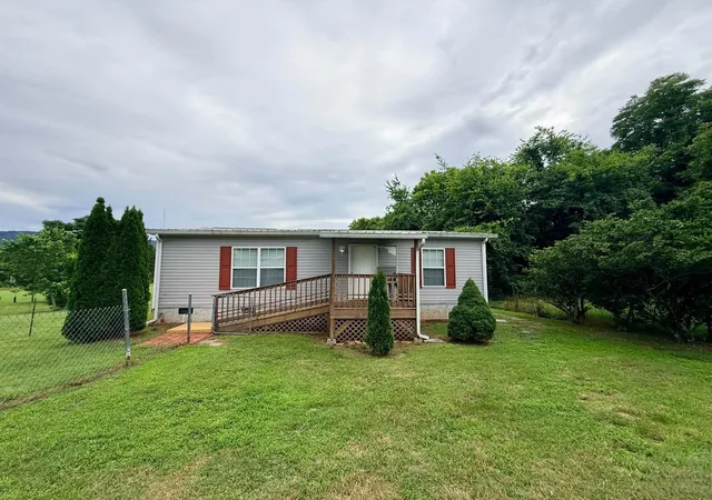 Photo 1 of Manufactured home for sale at 190 Co Rd 909, Etowah, TN 37331 | MLS# 3255739 | Listing updated on 2026-09-11