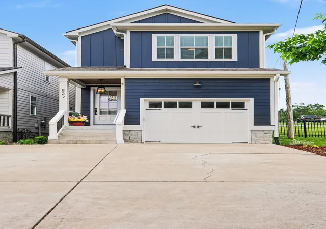 Photo 1 of Single family home for sale at 829 Watts Ln, Nashville, TN 37209 | MLS# 3255761 | Listing updated on 2026-09-15