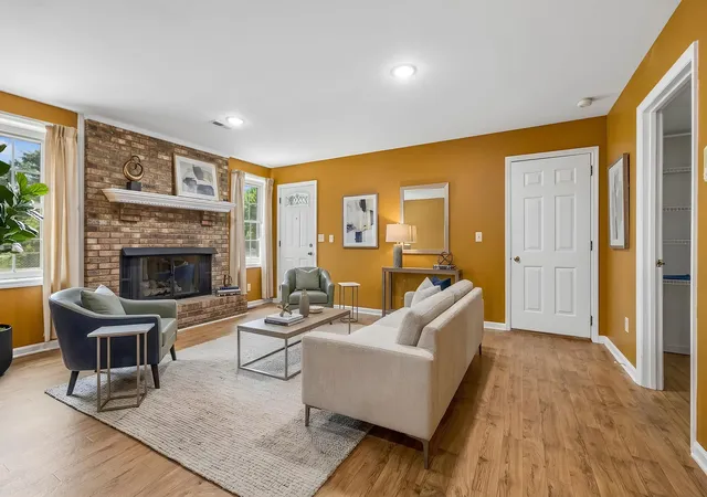 Photo 2 of Sale Pending at 4832 Indian Summer Dr, Nashville, TN 37207 | MLS# 3270177 | Listing updated on 2026-09-15
