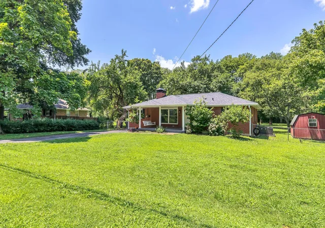 Photo 3 of Single family home for sale at 457 Ewing Ln, Nashville, TN 37207 | MLS# 3319846 | Listing updated on 2026-09-15