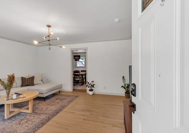 Photo 3 of Single family home for sale at 457 Ewing Ln, Nashville, TN 37207 | MLS# 3319846 | Listing updated on 2026-09-15