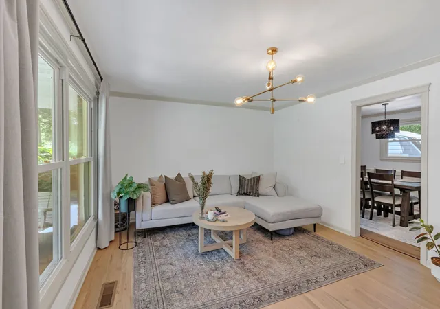 Photo 4 of Single family home for sale at 457 Ewing Ln, Nashville, TN 37207 | MLS# 3319846 | Listing updated on 2026-09-15