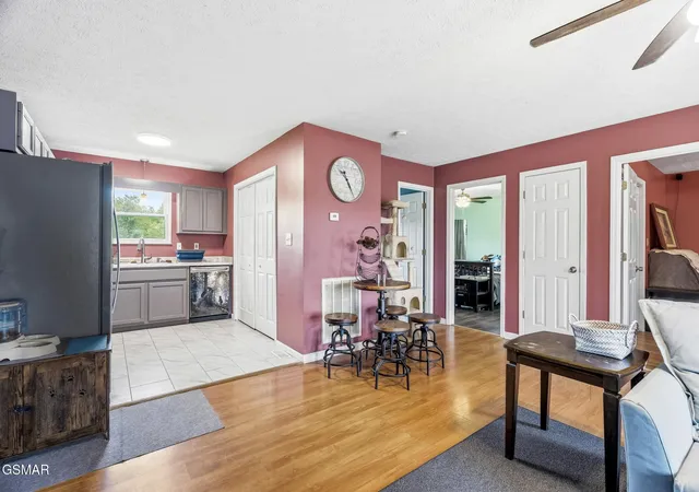Photo 4 of Sale Pending at 215217 Carr Rd, Seymour, TN 37865 | MLS# 3591663 | Listing updated on 2026-09-25