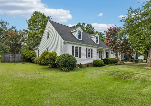 Photo 3 of Single family home for sale at 113 Riverwood Dr, Franklin, TN 37069 | MLS# 3261974 | Listing updated on 2026-09-12