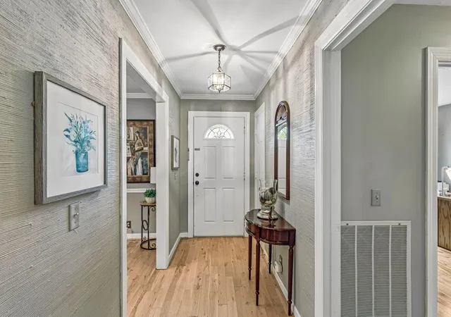 Photo 4 of Single family home for sale at 113 Riverwood Dr, Franklin, TN 37069 | MLS# 3261974 | Listing updated on 2026-09-12