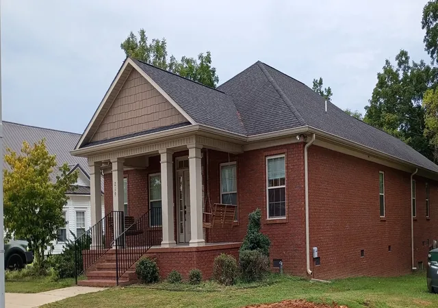 Photo 1 of Single family home for sale at 219 Waterloo St, Lawrenceburg, TN 38464 | MLS# 3256574 | Listing updated on 2026-09-12