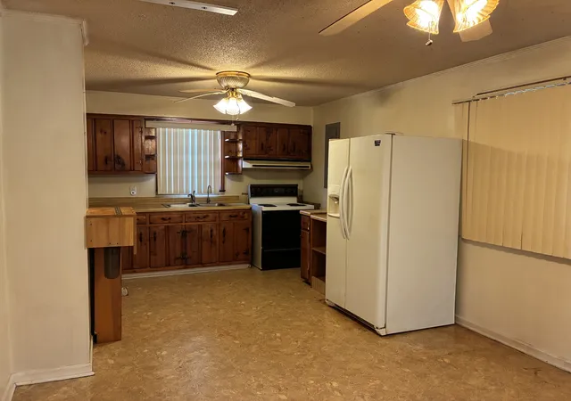 Photo 4 of Single family home for sale at 1757 Wet Ml Crk Rd, Celina, TN 38551 | MLS# 3260085 | Listing updated on 2026-10-06