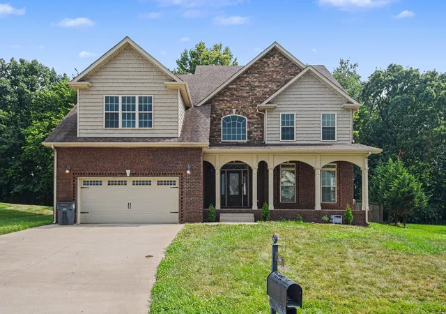 Single family home for sale at 544 Larkspur Dr, Clarksville, TN 37043 | MLS# 3260526 | Listing updated on 2026-10-14