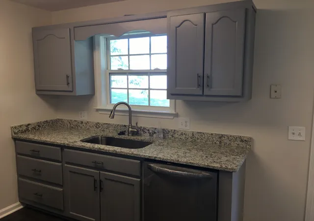 Photo 2 of Single family home for sale at 2012 Stafford Dr, Columbia, TN 38401 | MLS# 3259942 | Listing updated on 2026-09-11