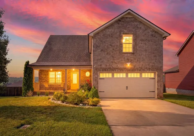 Photo 2 of Single family home for sale at 456 Mirren Cir, Clarksville, TN 37042 | MLS# 3269660 | Listing updated on 2026-09-14